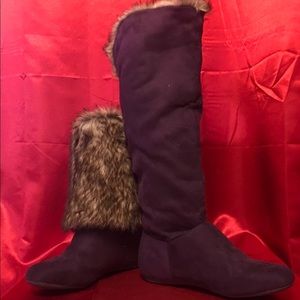 Purple Suede Fashionable Boots w/Fur Interior